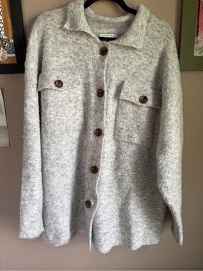 Fuzzy Button-Up Shacket with Chest Pockets - Light Heather Gray